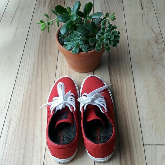 World balance shoes - Picture 3 of 7